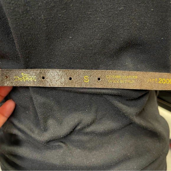 Twiggy Firenze Made In Italy Gold & Silver Leather Medusa Belt Approx 34.75” - Picture 7 of 11